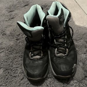 North face excellent used condition, Gore-Tex, hiking shoe/boot